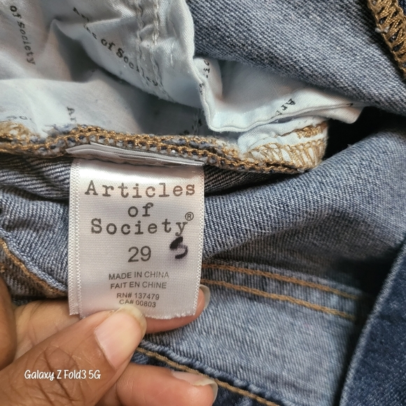 Articles Of Society SIZE 29 Distressed Shorts - Picture 3 of 7